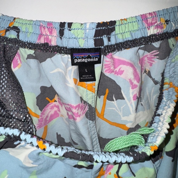 Mens patagonia baggies shorts 5” inseam size L - Picture 2 of 2